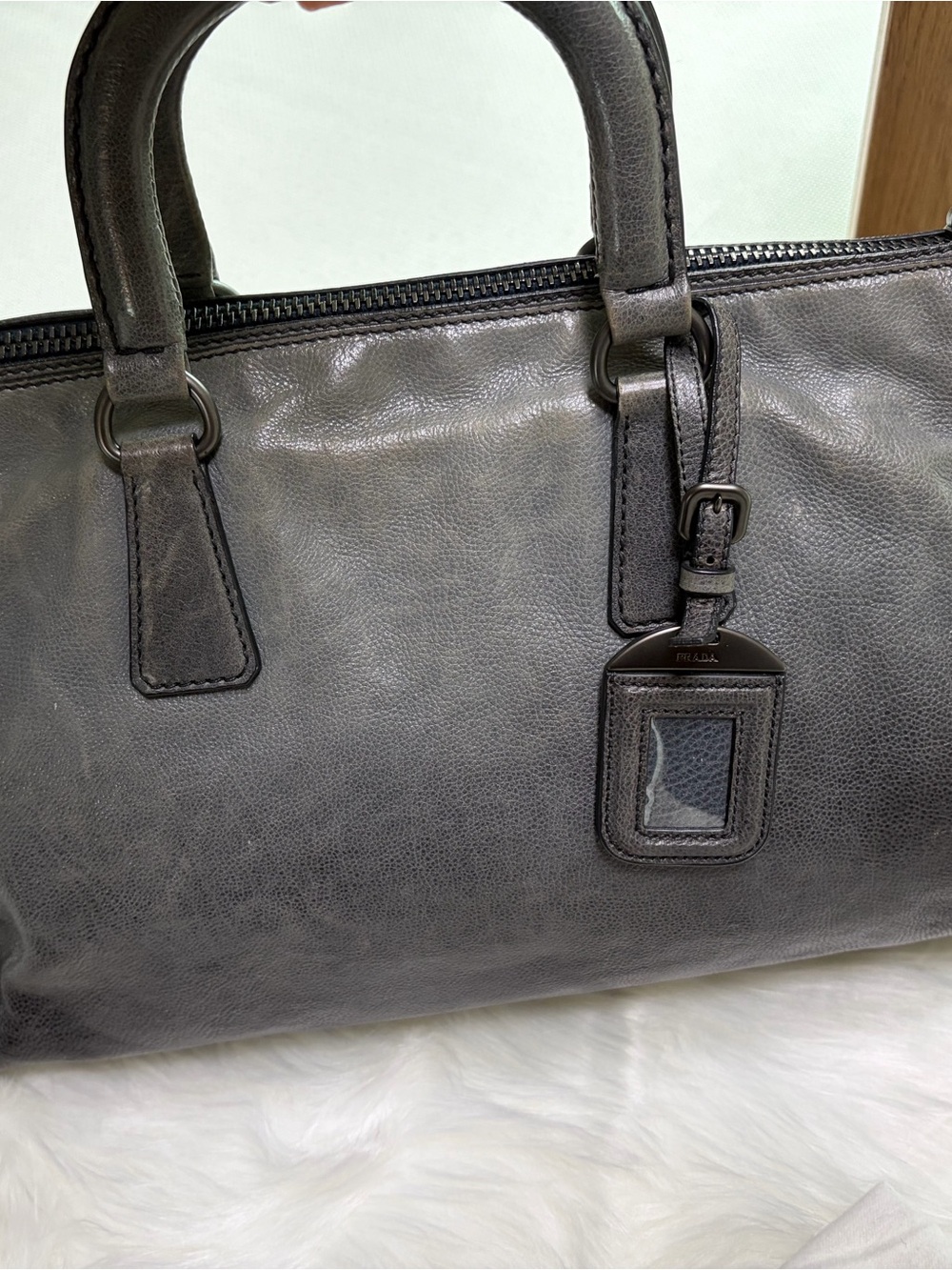 Authentic PRADA Vintage Gray Leather 2-Way Bag - Picture 8 of 13